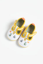 Load image into Gallery viewer, Mothercare Safari T-Bar Pram Shoes
