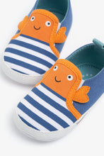 Load image into Gallery viewer, Mothercare Crab Pram Shoes
